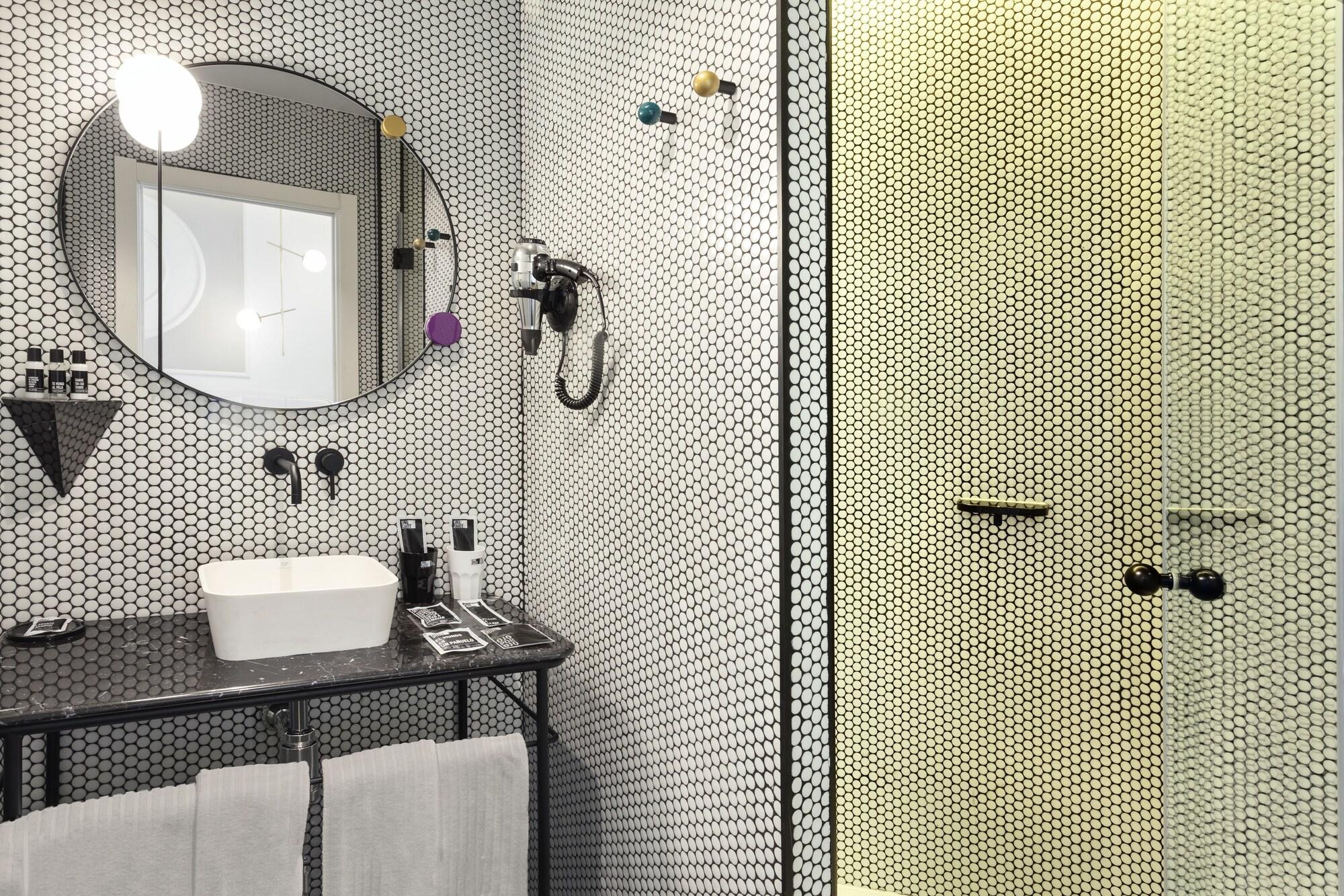 One Shot Fortuny 07 Hotel Madrid